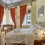 ゲストハウス Palazzo Santa Maria - Historic Of Europe エルムポリ
