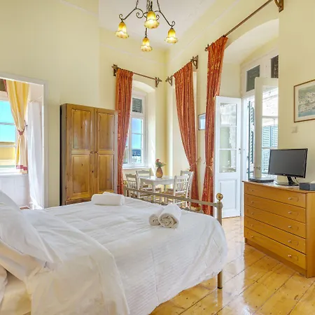 Palazzo Santa Maria - Historic Of Europe Guest house