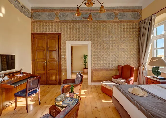 Palazzo Santa Maria - Historic Of Europe 에르무폴리